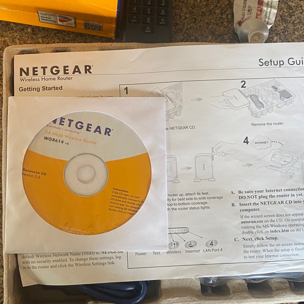 NETGEAR Gray and White Wireless Router - Picture 3 of 6